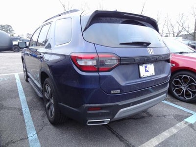 2025 Honda Pilot Touring