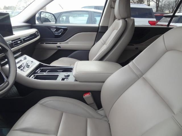 2023 Lincoln Aviator Standard