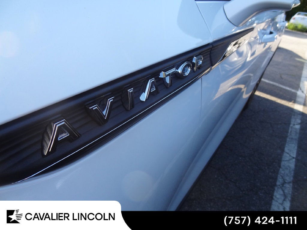 2023 Lincoln Aviator Standard Standard