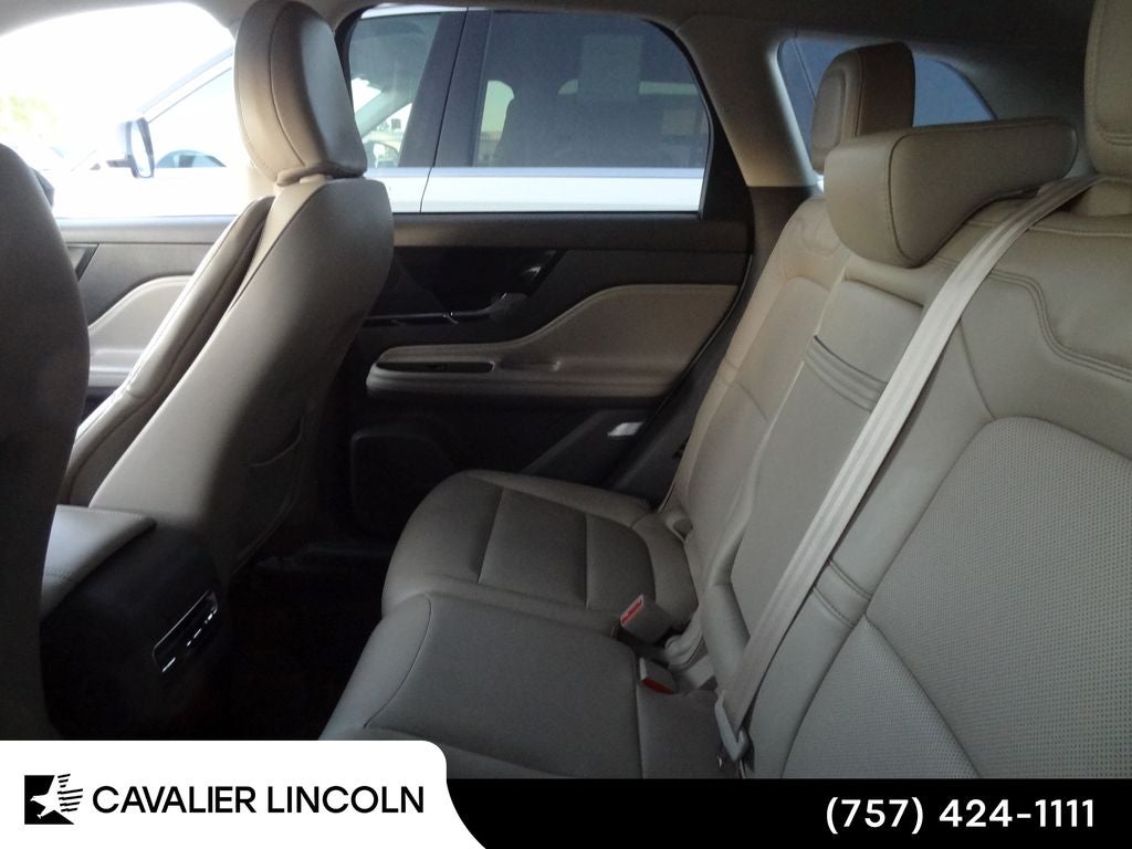 2023 Lincoln Corsair Standard Standard