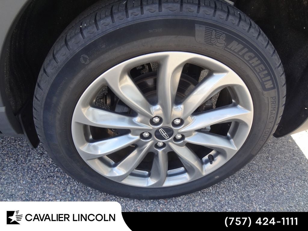 2022 Lincoln Corsair Standard Standard