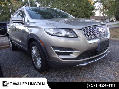 2019 Lincoln MKC Standard Standard