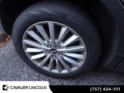 2019 Lincoln MKC Standard Standard