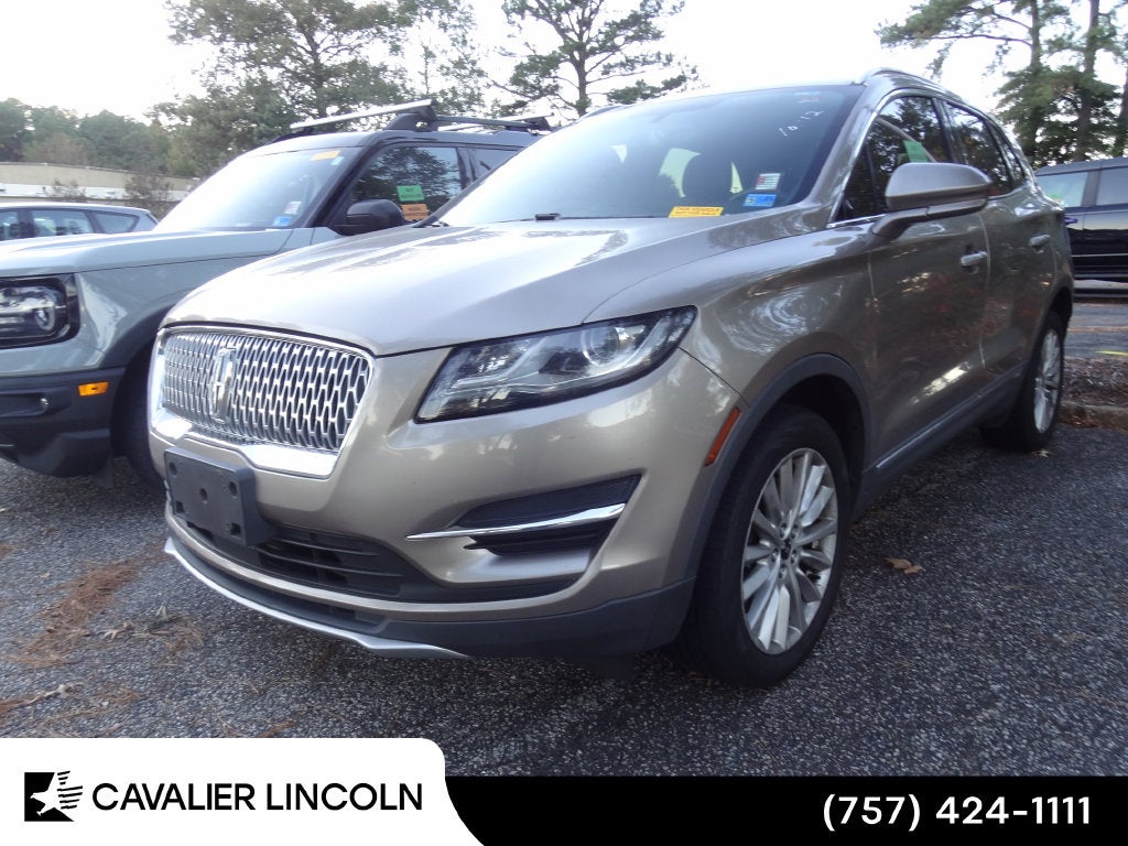 2019 Lincoln MKC Standard Standard