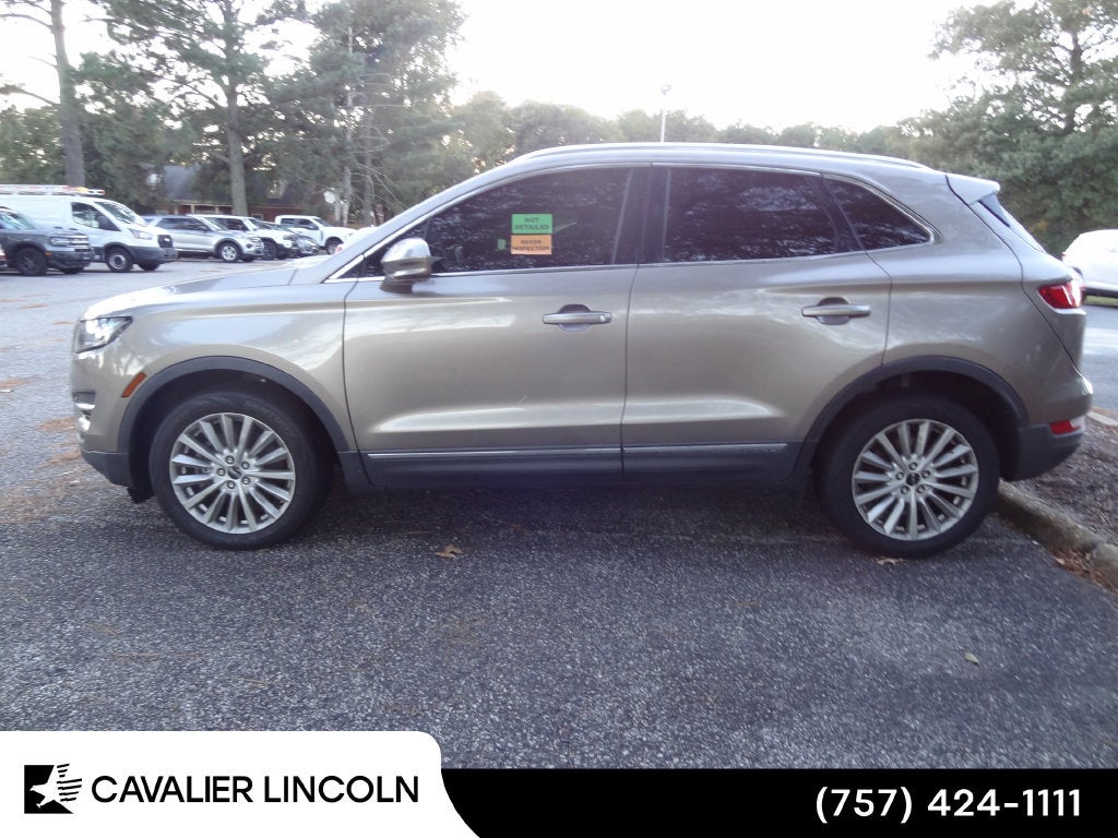2019 Lincoln MKC Standard Standard