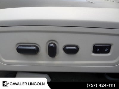 2017 Lincoln Navigator Select SELCT