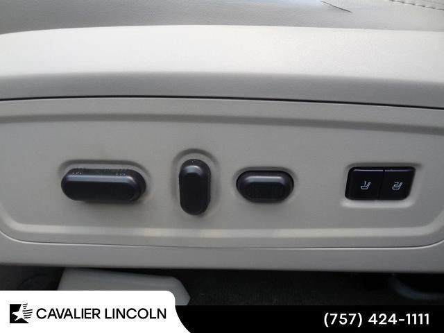2017 Lincoln Navigator Select SELCT