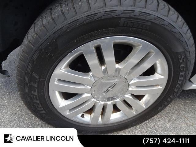 2012 Lincoln Navigator L Base