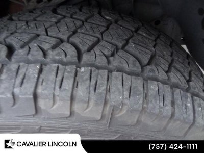 2012 Lincoln Navigator L Base