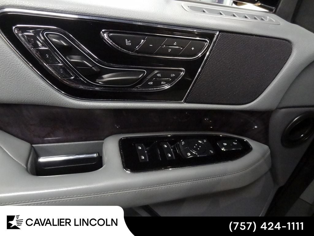 2019 Lincoln Navigator L Reserve Reserve