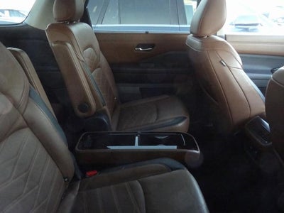 2022 Nissan Pathfinder Platinum