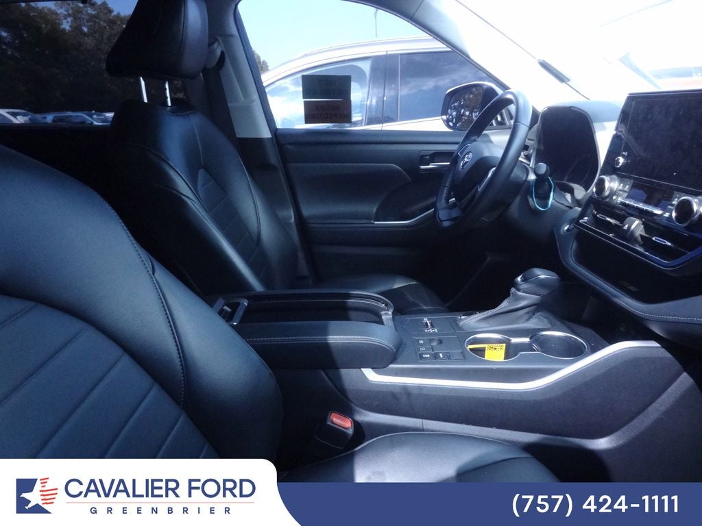 2023 Toyota Highlander XLE