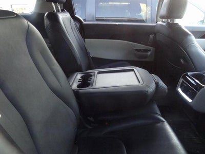 2023 Kia Carnival SX