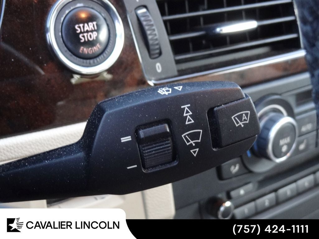 2012 BMW 3 Series 328i