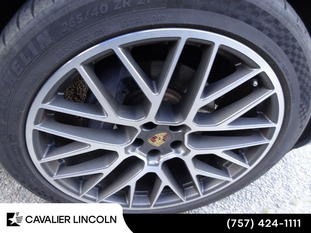 2019 Porsche Macan Base