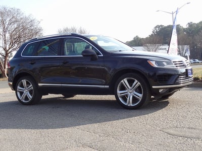 2017 Volkswagen Touareg V6 Executive