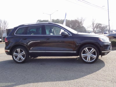 2017 Volkswagen Touareg V6 Executive