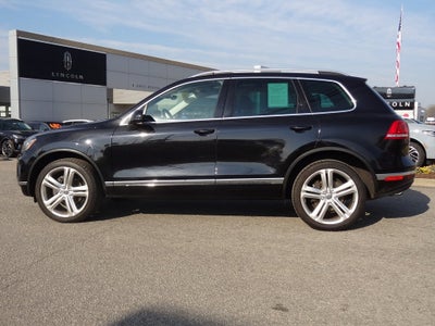 2017 Volkswagen Touareg V6 Executive