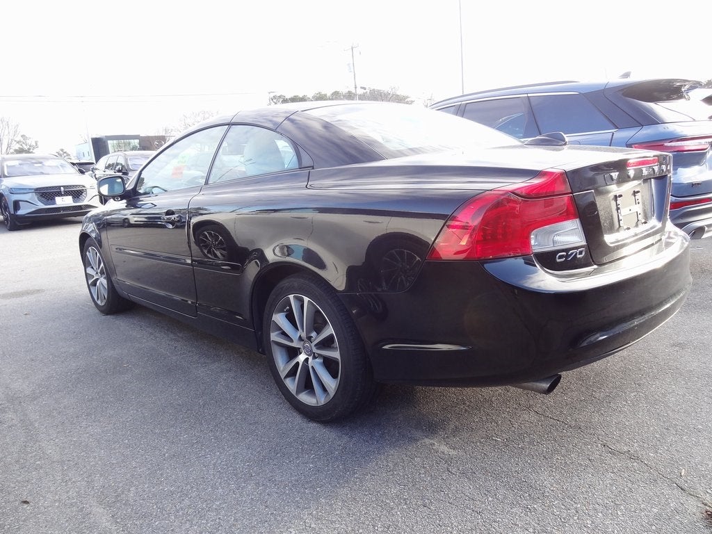 2011 Volvo C70 T5