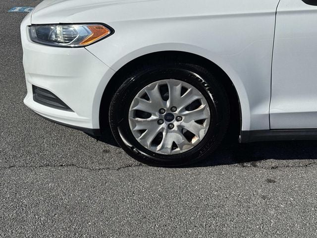 2014 Ford Fusion S