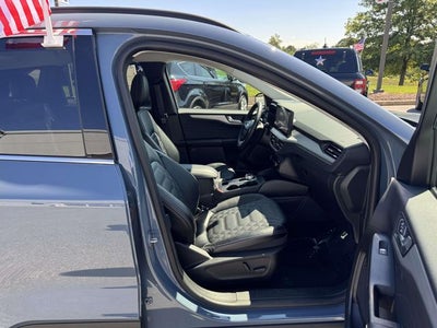 2023 Ford Escape Plug-In Hybrid Base