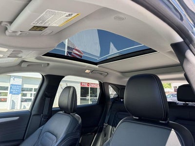 2023 Ford Escape Plug-In Hybrid Base
