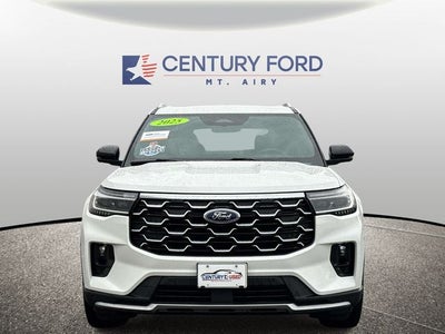 2025 Ford Explorer Platinum