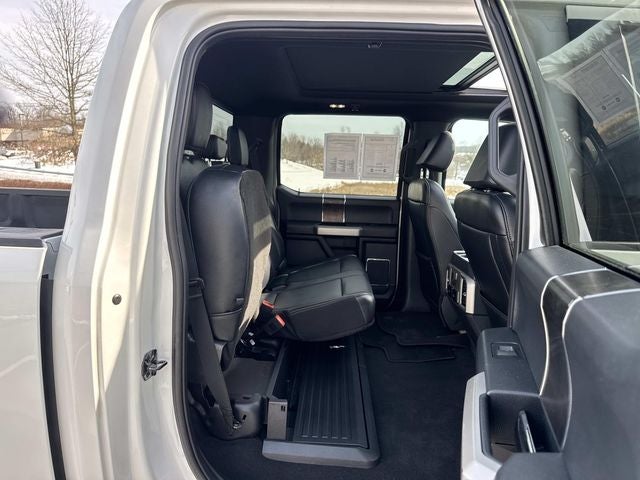 2022 Ford F-350SD Lariat