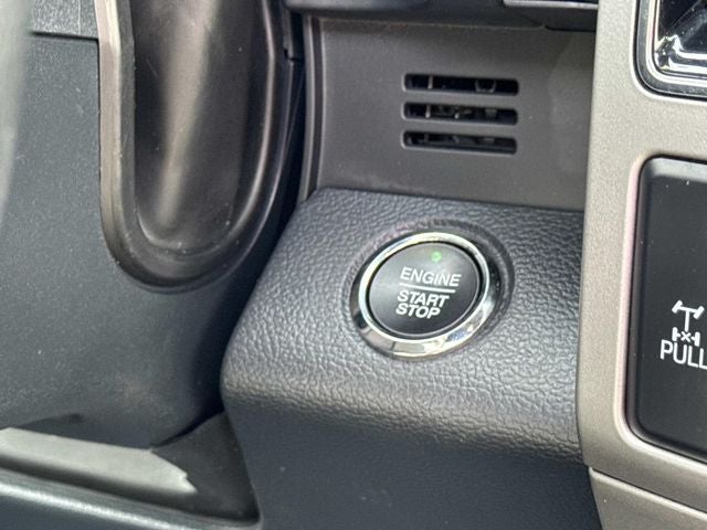 2022 Ford F-350SD Lariat