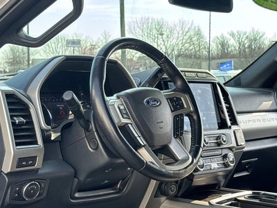 2022 Ford F-350SD Lariat