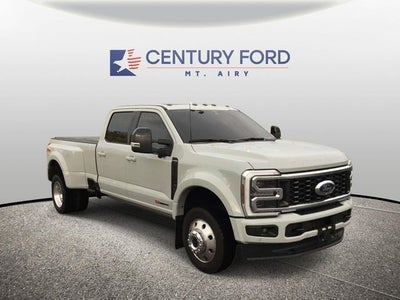 2025 Ford F-450SD Platinum DRW