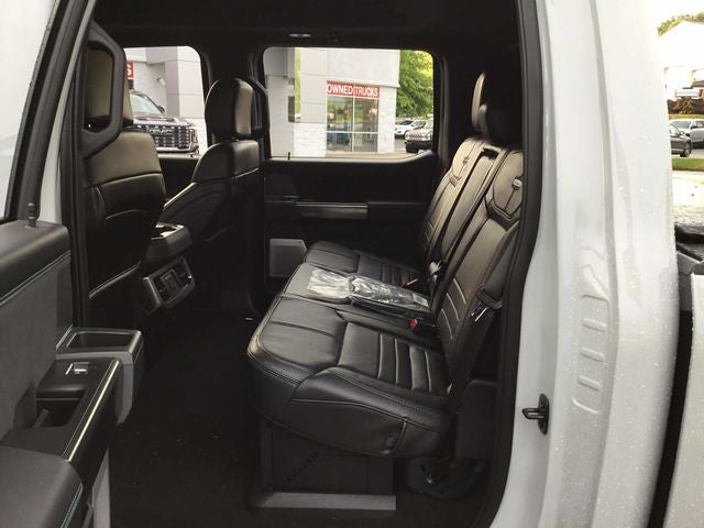 2025 Ford F-450SD Platinum DRW