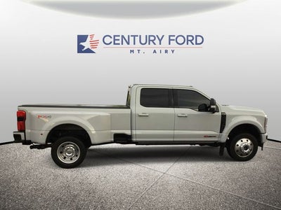 2025 Ford F-450SD Platinum DRW
