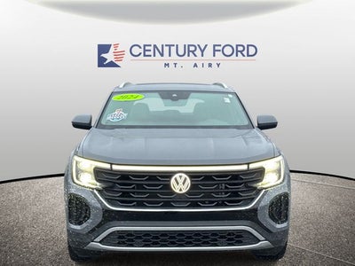 2024 Volkswagen Atlas Cross Sport 2.0T SE w/Technology