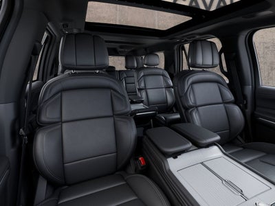 2027 Lincoln Navigator L Reserve
