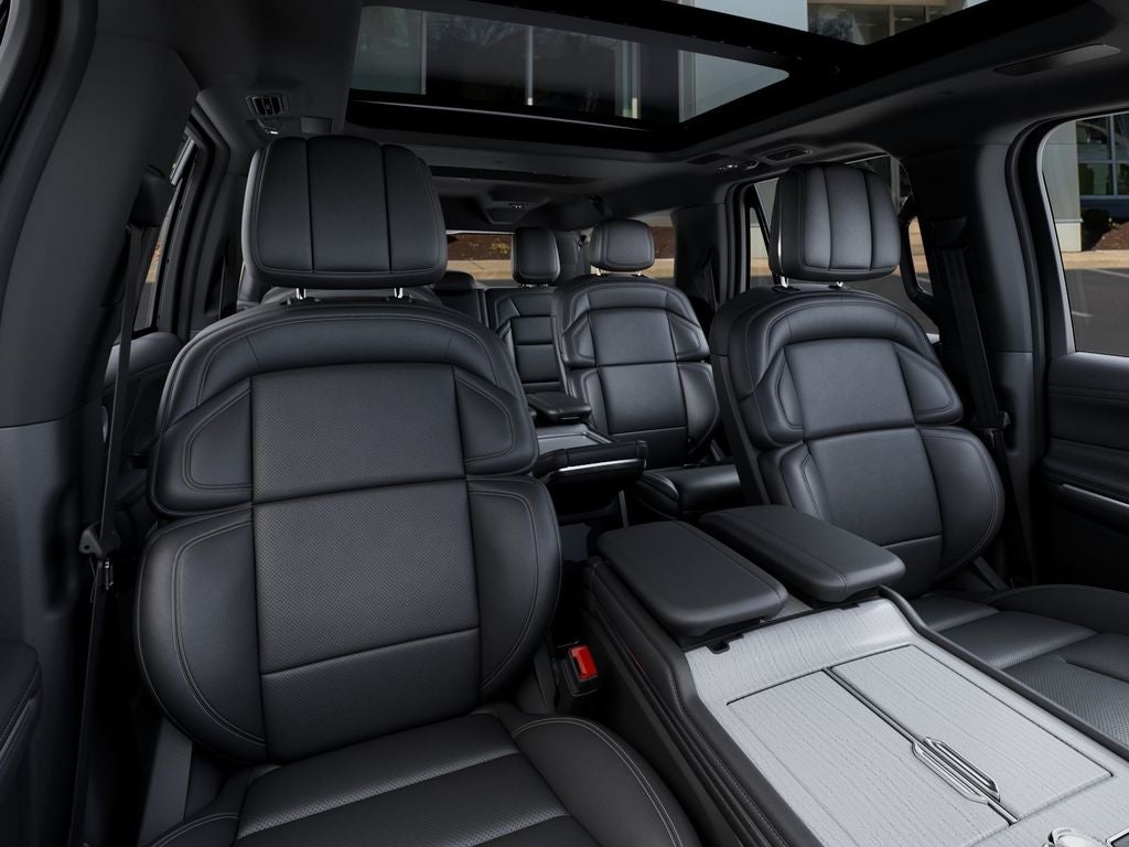 2027 Lincoln Navigator L Reserve