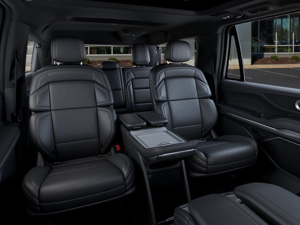 2027 Lincoln Navigator L Reserve