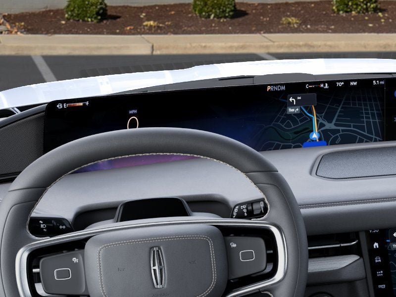2027 Lincoln Navigator L Reserve