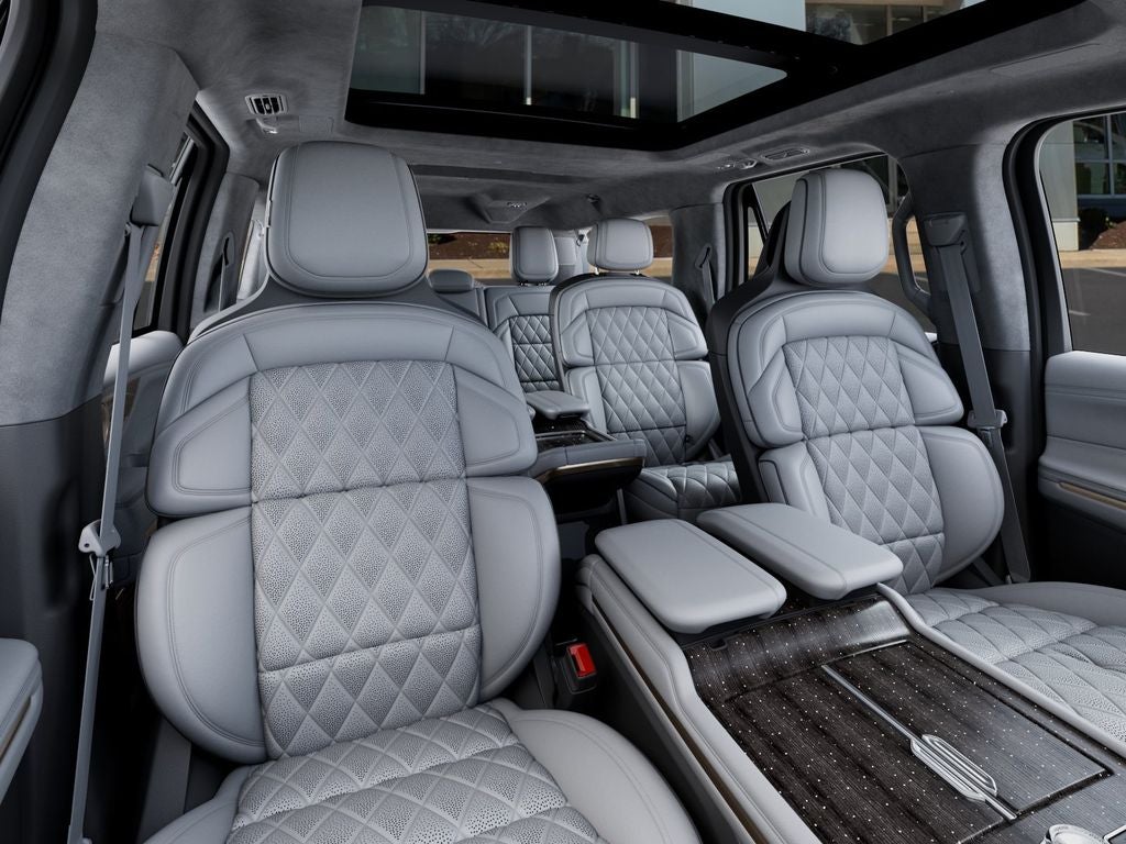 2027 Lincoln Navigator L Black Label