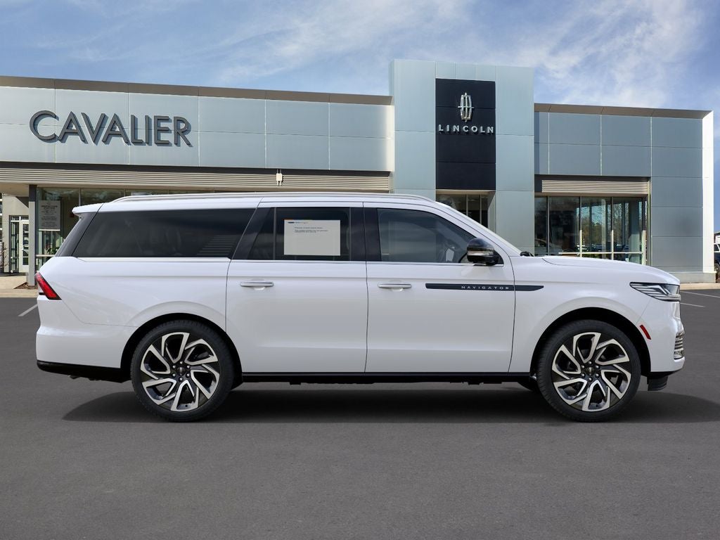 2027 Lincoln Navigator L Black Label