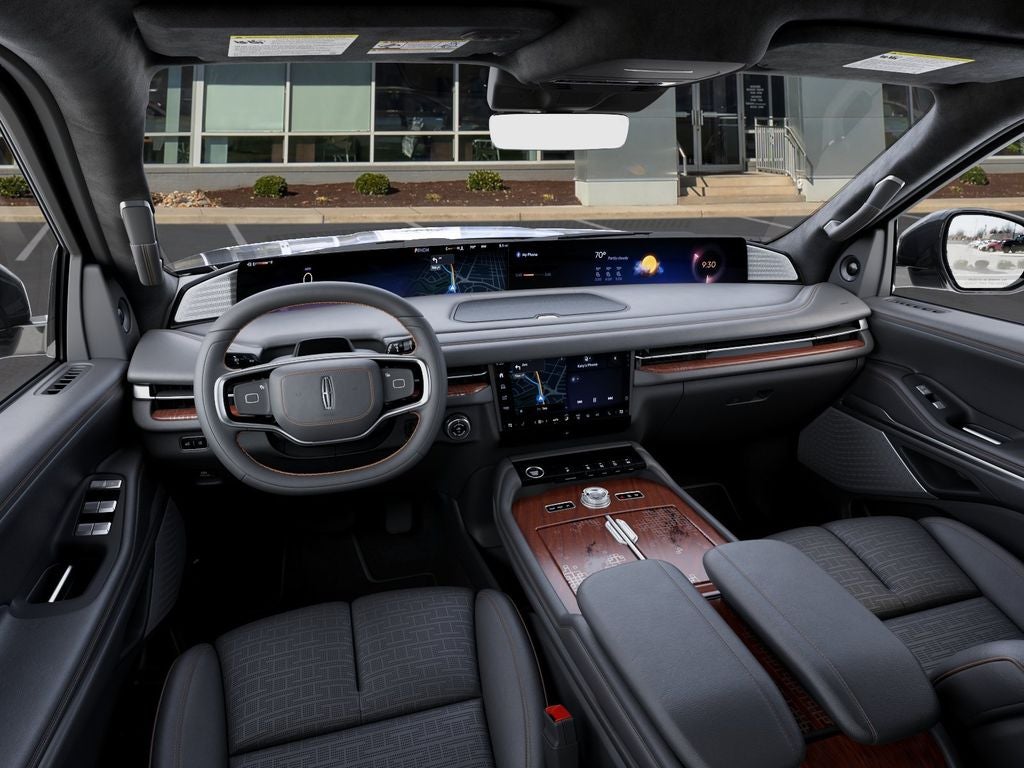 2027 Lincoln Navigator L Black Label
