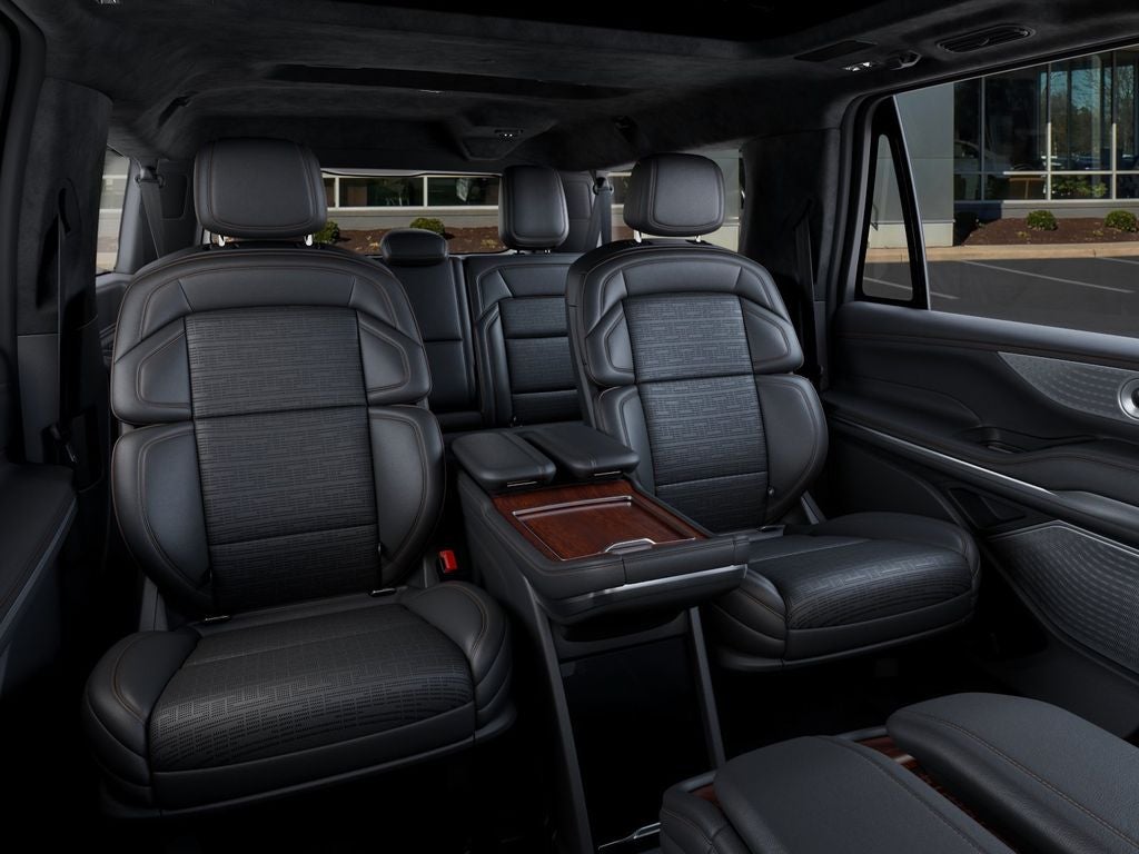 2027 Lincoln Navigator L Black Label