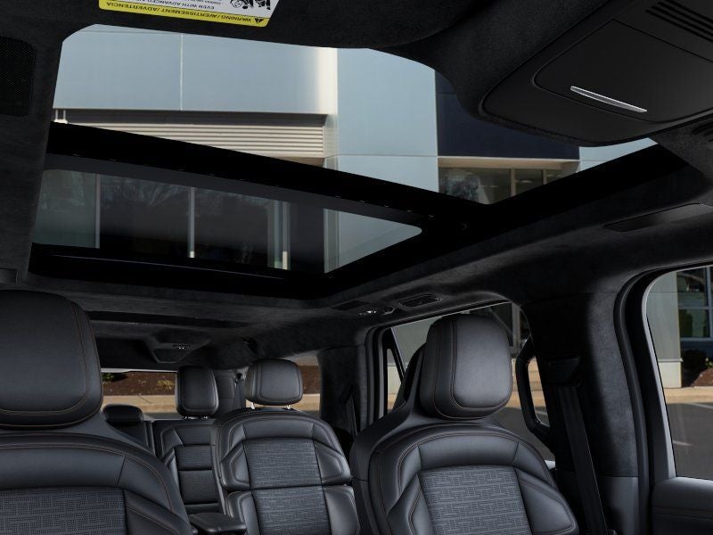 2027 Lincoln Navigator L Black Label
